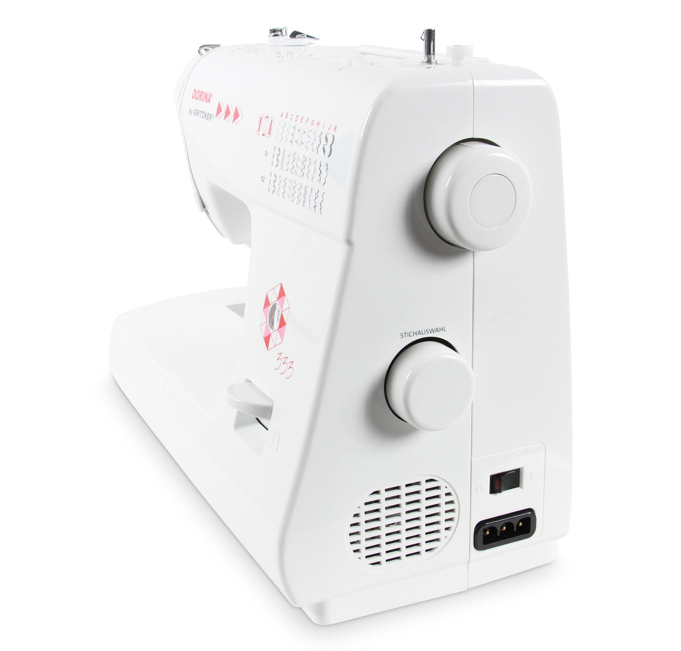 Eine weiße DORINA 333 Nähmaschine aus dem GRITZNER-Shop, von hinten rechts betrachtet, zeigt zwei Einstellräder, 33 Nutz- und Zierstiche, einen Netzschalter und Lüftungsgitter.