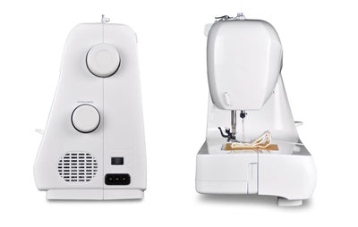 Seiten- und Vorderansicht der DORINA 323 Nähmaschine von GRITZNER-Shop auf weißem Grund. Hervorgehoben sind die Bedienelemente, der Spulenstift, der Nähfuß mit darunter liegendem Stoff, der Nadelbereich und der Netzanschluss.